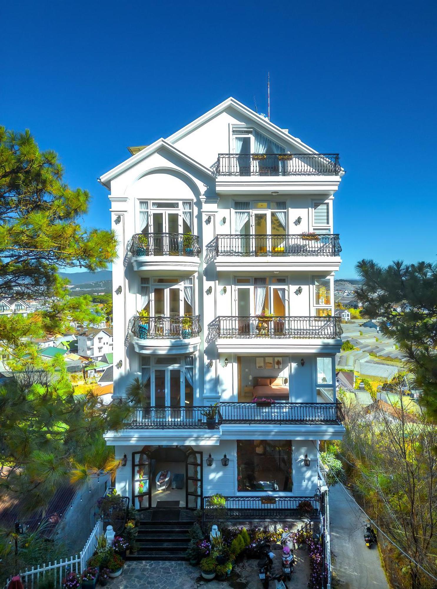 The Grandview Villa Dalat Exteriör bild